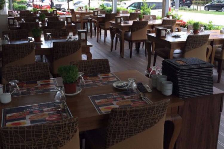 Mevlana Pide Cumhuriyet Istanbul